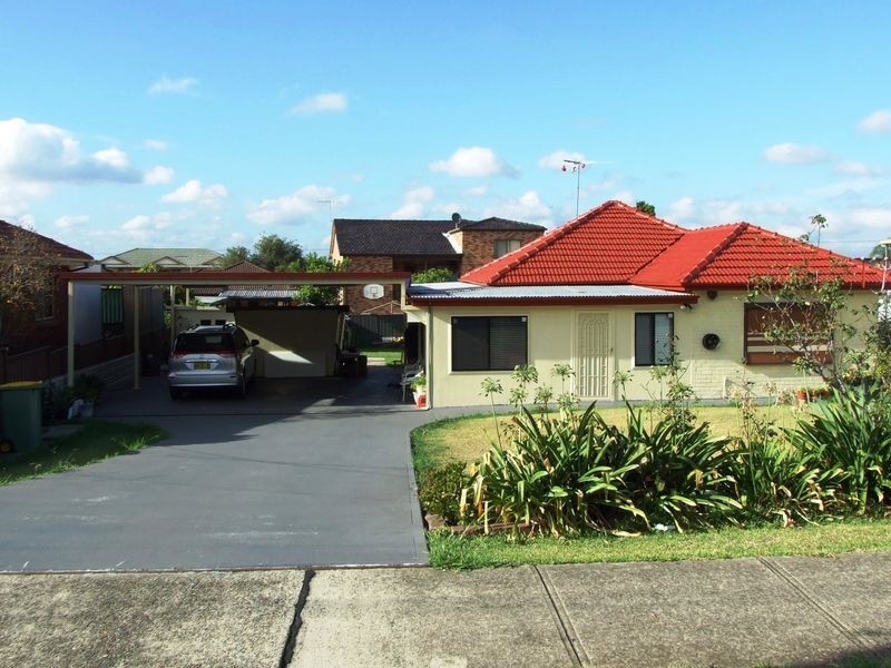 Fairfield West NSW 2165