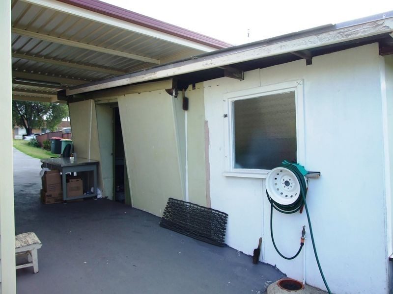 Fairfield West NSW 2165