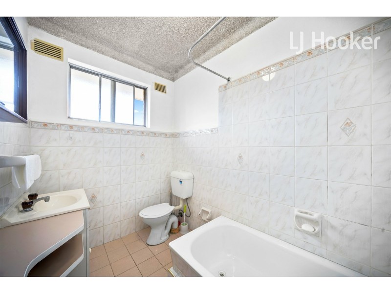 7/60 McBurney Rd, Cabramatta NSW 2166