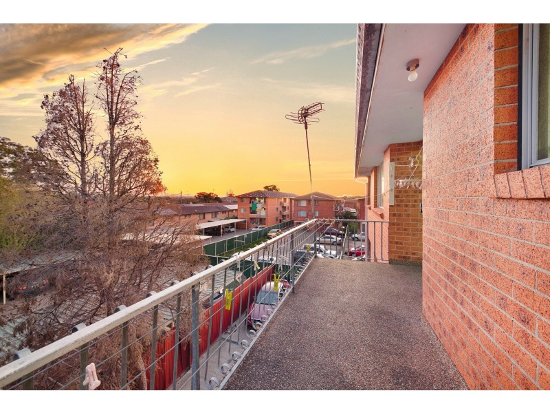 6/9 Levuka Street, Cabramatta NSW 2166