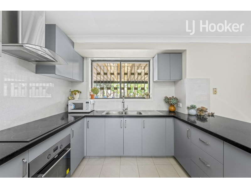 15 Lalich Ave, Bonnyrigg NSW 2177