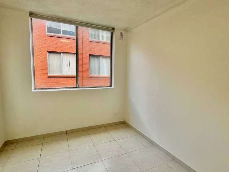 6/25 McBurney Road, Cabramatta NSW 2166