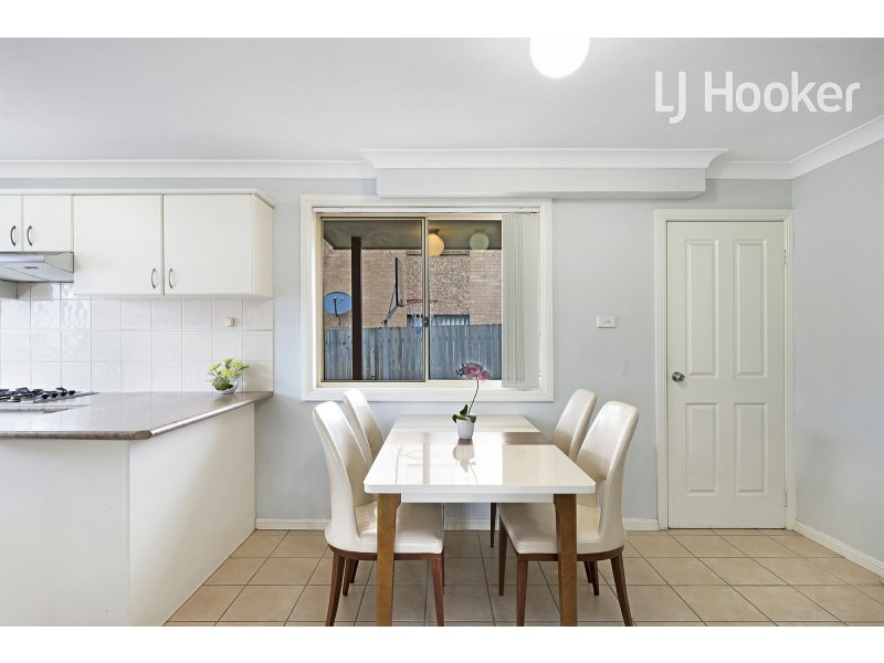 8/41-43 Stanbrook St, Fairfield Heights NSW 2165