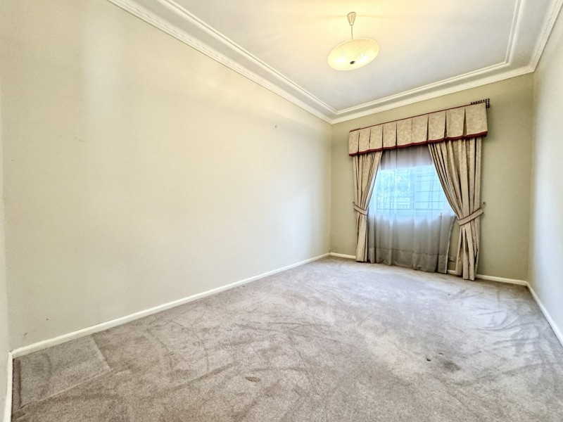 2 Delamere St, Canley Vale NSW 2166
