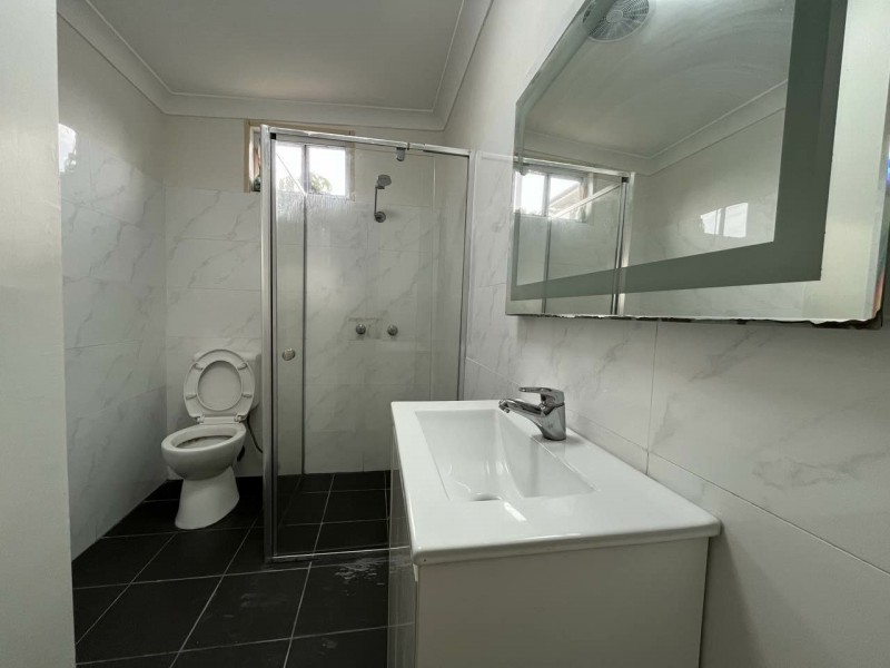 24 Fraser, Canley Vale NSW 2166