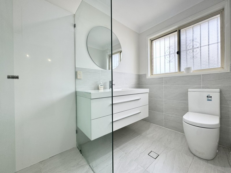 51 WATTLE AVENUE, Carramar NSW 2163