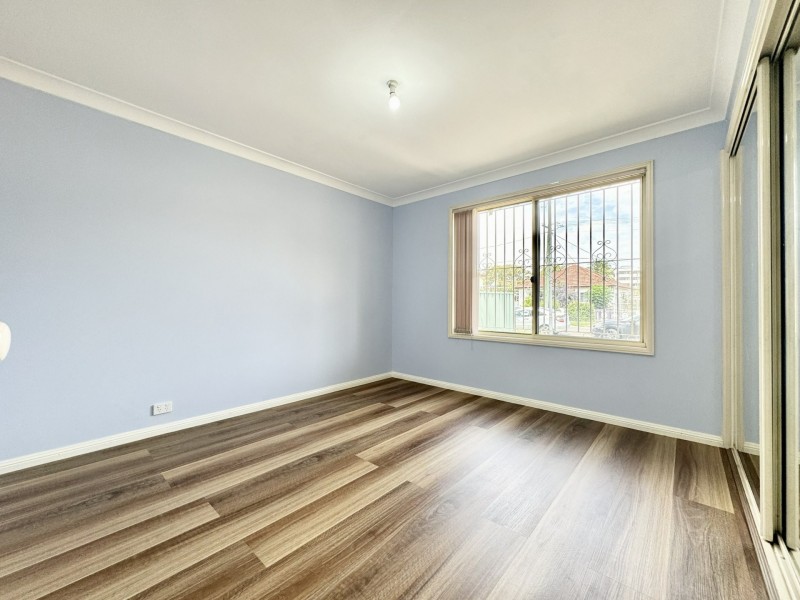 51 WATTLE AVENUE, Carramar NSW 2163