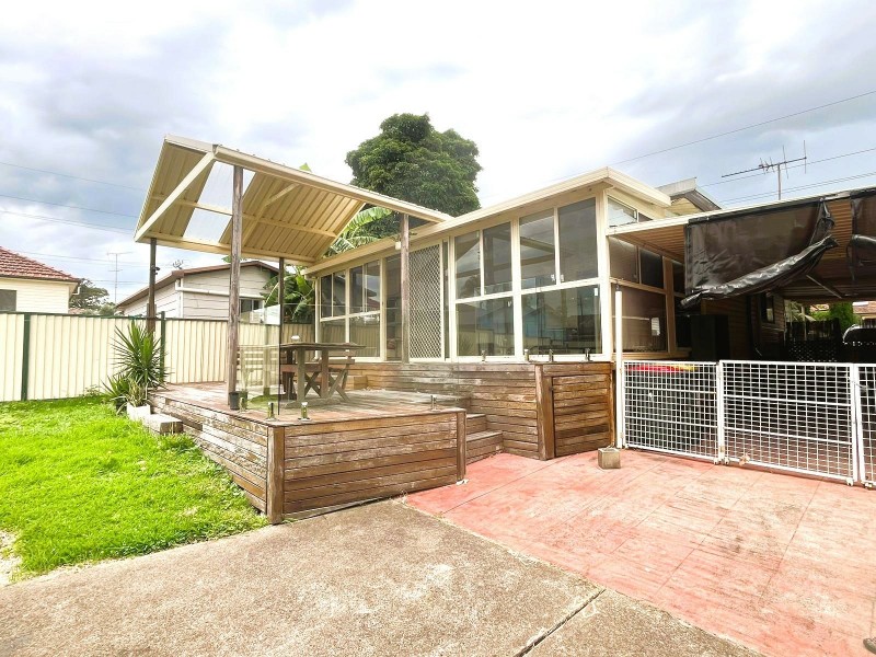 1 Albert Street, Guildford NSW 2161