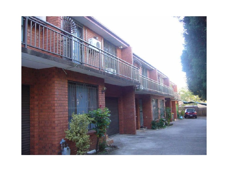 15 Gilbert Street, Cabramatta NSW 2166