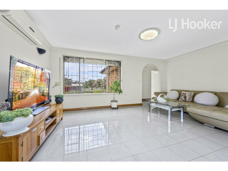 15 LALICH AVE, Bonnyrigg NSW 2177