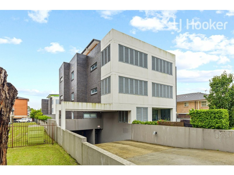 6/87 Hughes Street, Cabramatta NSW 2166