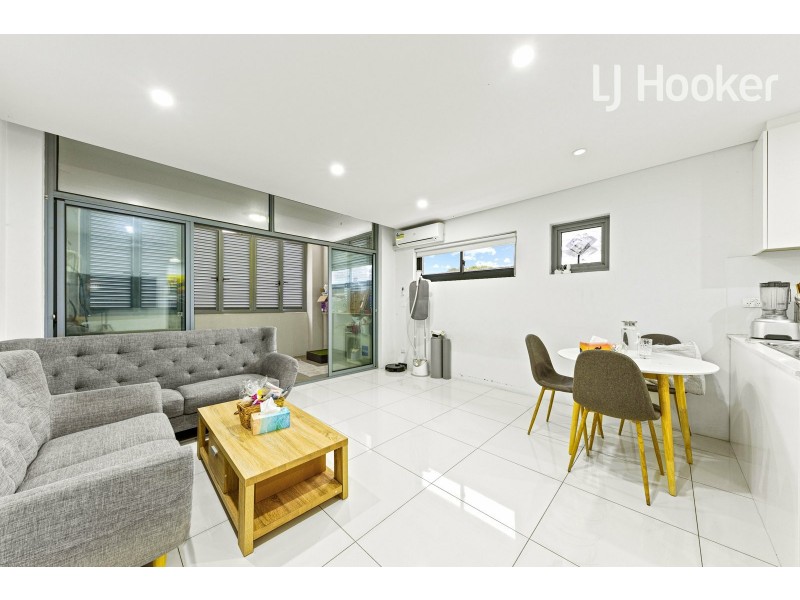 6/87 Hughes Street, Cabramatta NSW 2166