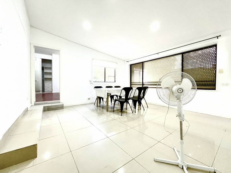 11 DAN CRESCENT, Lansvale NSW 2166