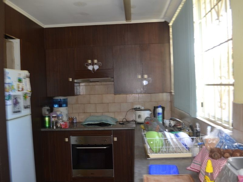 14 Van Dieman Crescent, Fairfield West NSW 2165