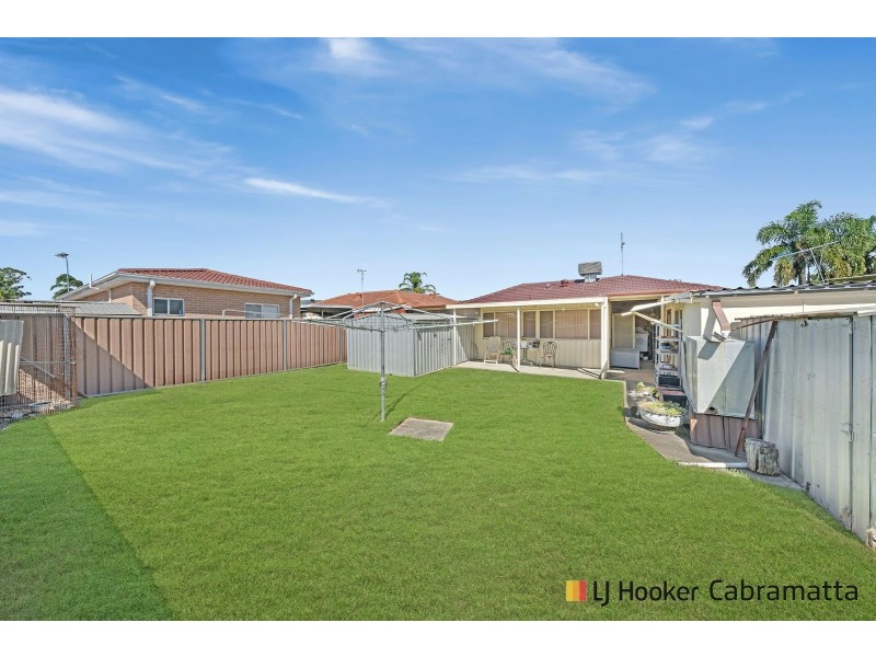 10 Supply Ave, Lurnea NSW 2170