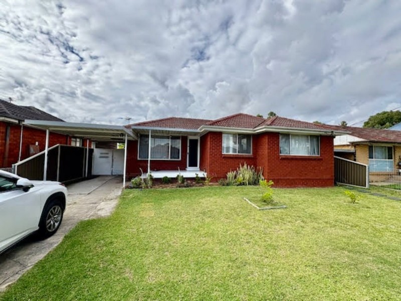 3 Glenlea, Canley Heights NSW 2166