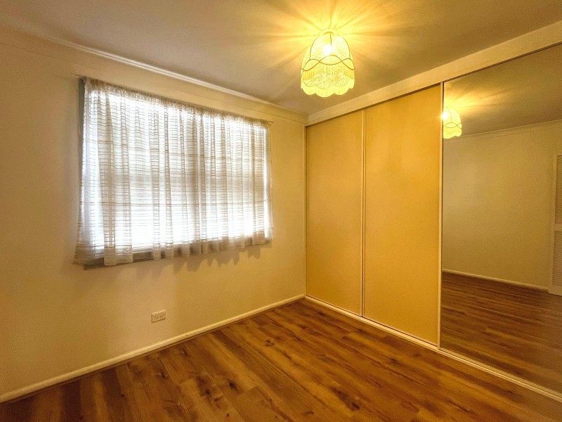 9 Williamson Crescent, Warwick Farm NSW 2170