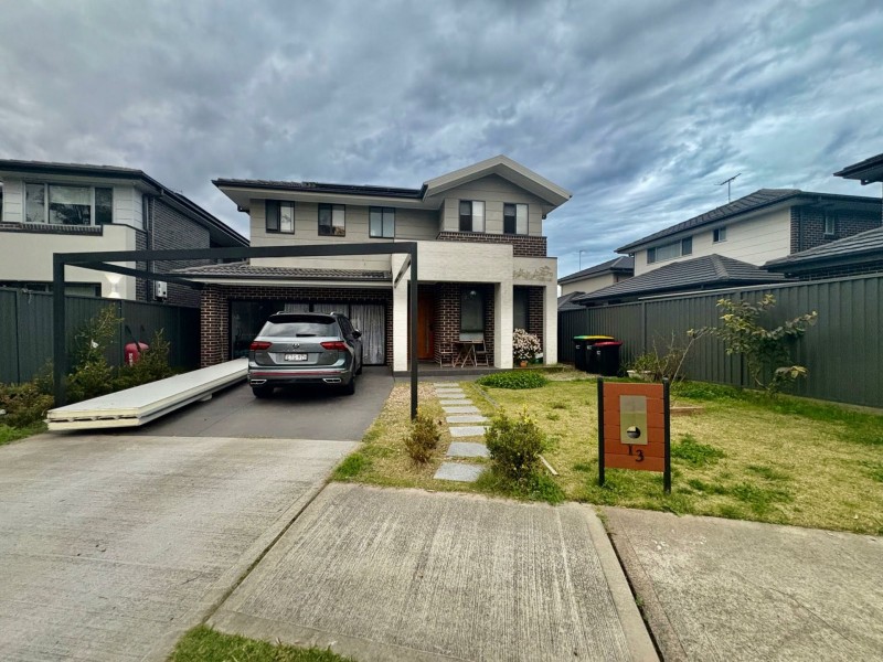 13 Optimism St, Leppington NSW 2179