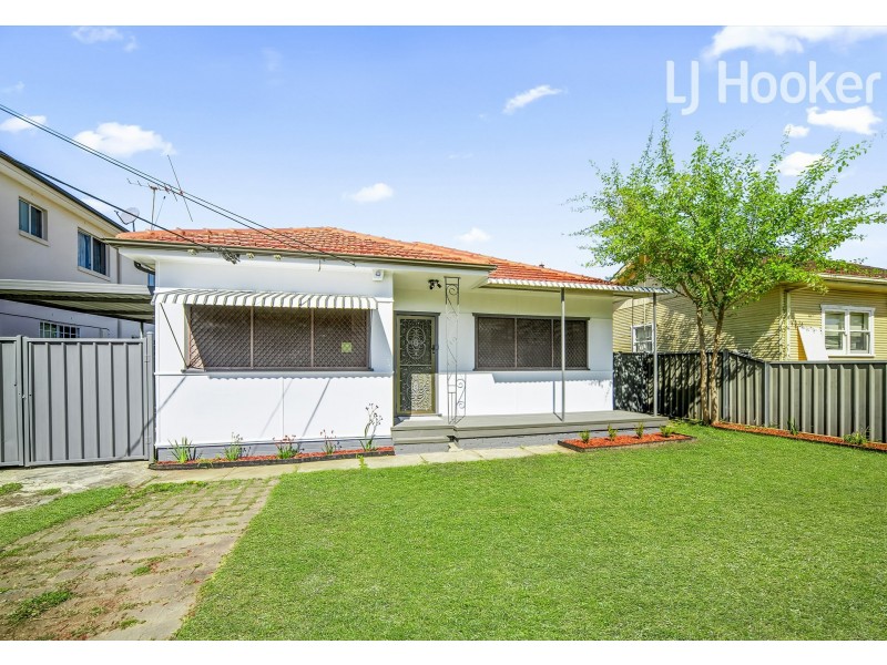 54 Wyong Street, Canley Heights NSW 2166