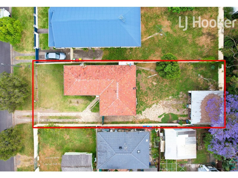 2 Miles St, Chester Hill NSW 2162