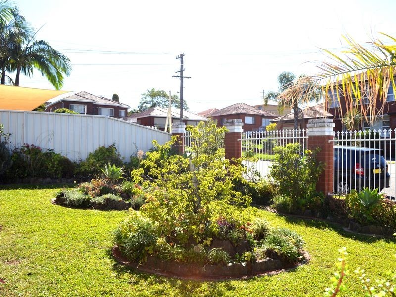 3 Maree Avenue, Cabramatta NSW 2166