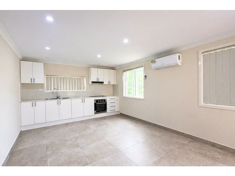 21A Orchard Road, Fairfield NSW 2165