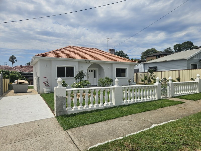 33 White Avenue, Bankstown NSW 2200