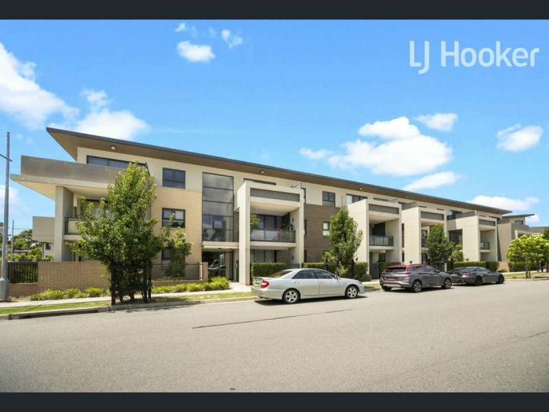 13/67 New Leaf Pde, Bonnyrigg NSW 2177