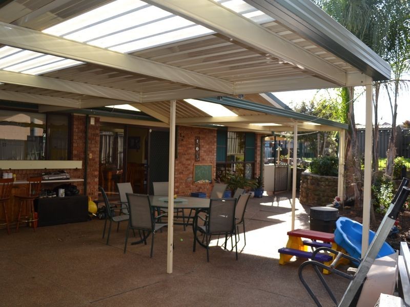 5 Magnetic Avenue, Hinchinbrook NSW 2168