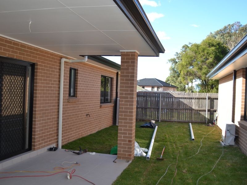 10 Dampier Crescent, Fairfield West NSW 2165