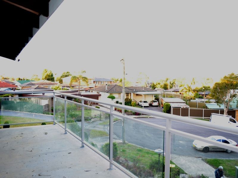2 The Ridge, Lansvale NSW 2166