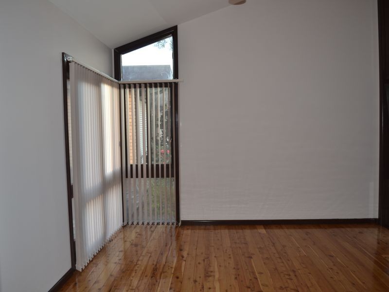 2 The Ridge, Lansvale NSW 2166