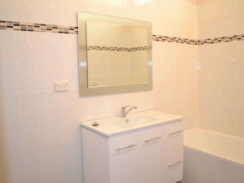 2 The Ridge, Lansvale NSW 2166