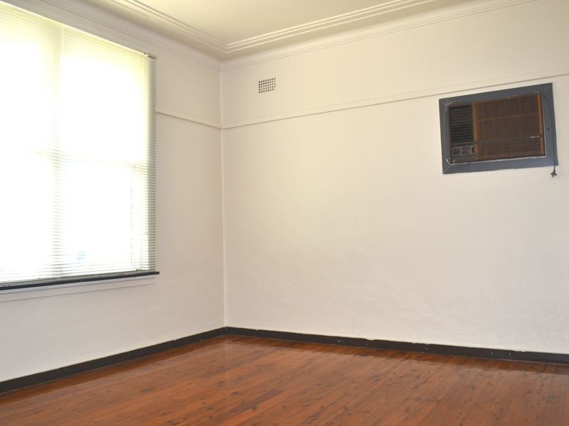 83 Oliphant Street, Mount Pritchard NSW 2170