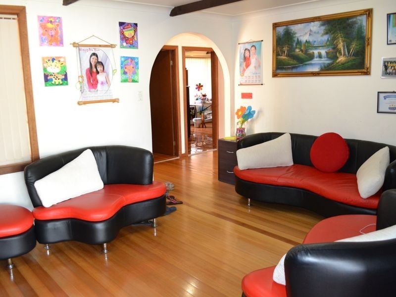 8 Lalich Avenue, Bonnyrigg NSW 2177