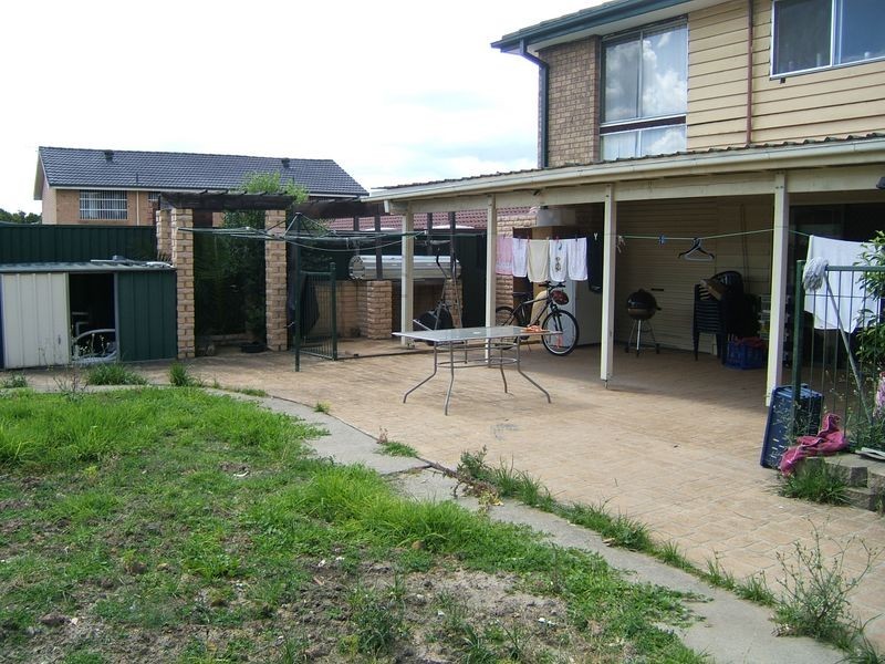 33 Morna Street, Greenfield Park NSW 2176