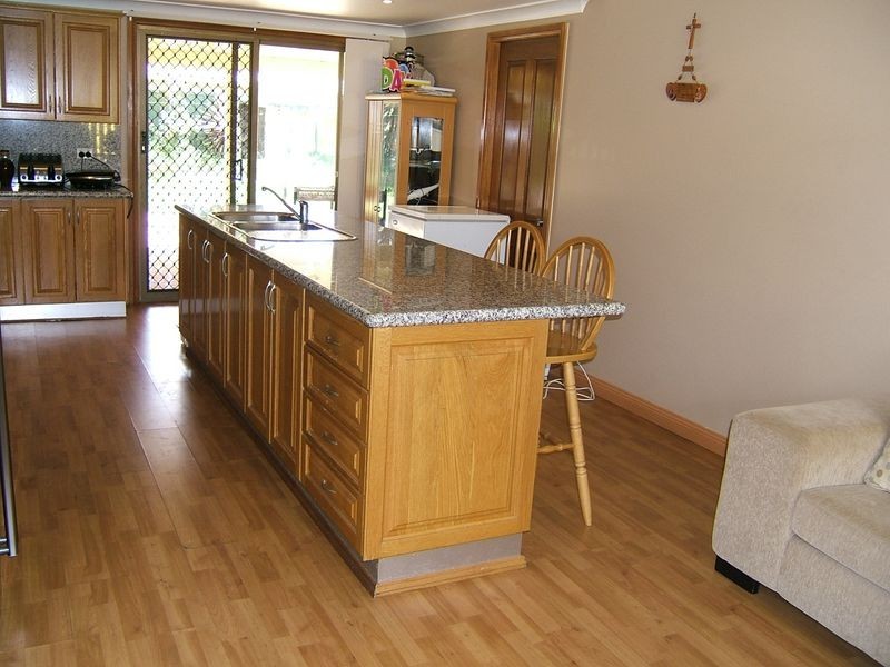 33 Morna Street, Greenfield Park NSW 2176