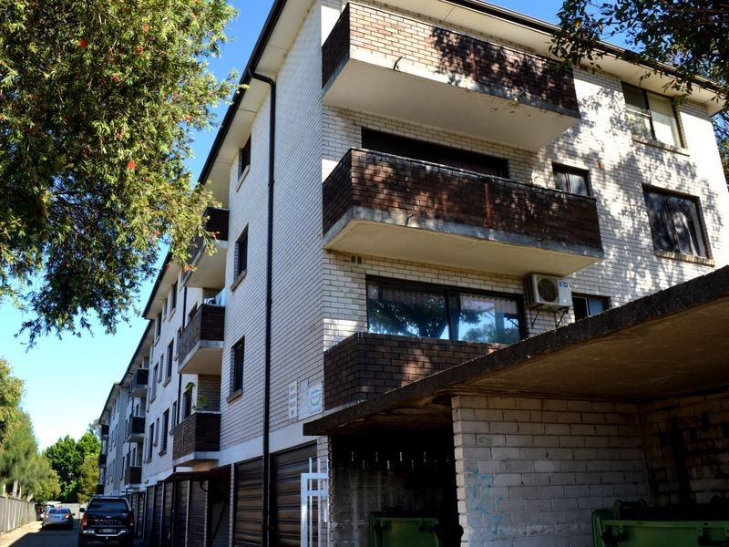 17/141 Railway Parade, Canley Vale NSW 2166