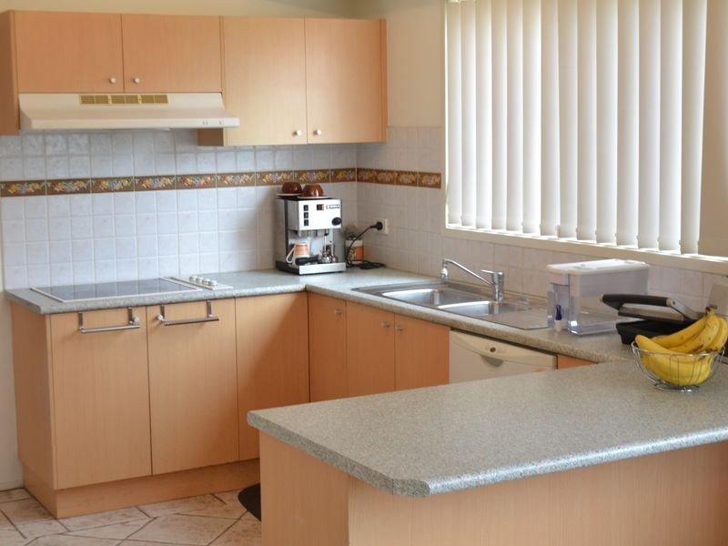 Edensor Park NSW 2176