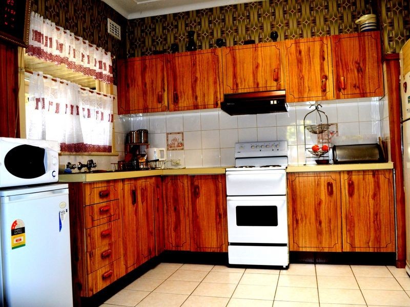 2 Carre Avenue, Canley Heights NSW 2166