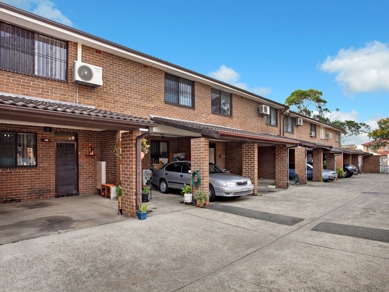 33/12-18 St John Road, Cabramatta NSW 2166