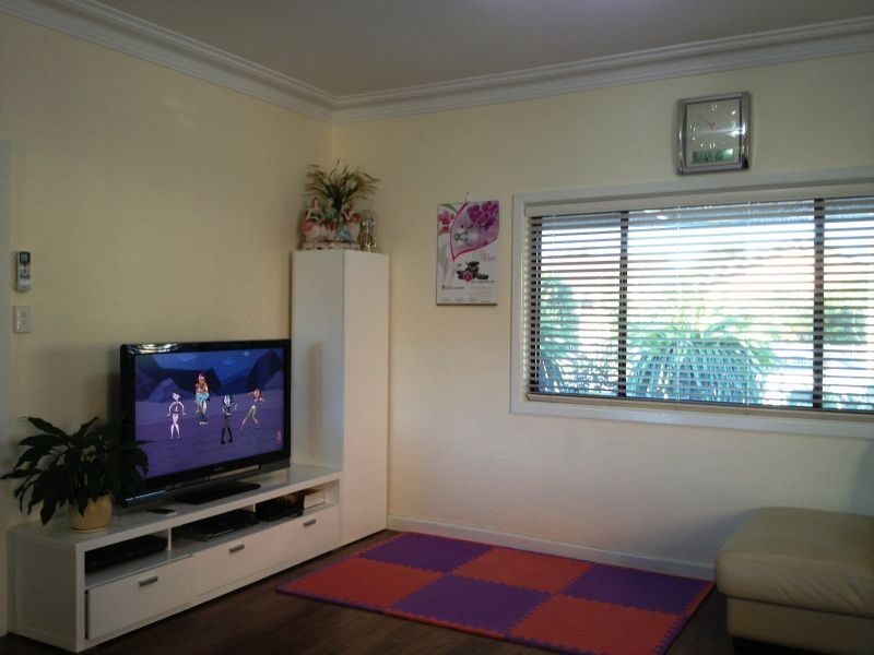 54 Earl Street, Canley Heights NSW 2166