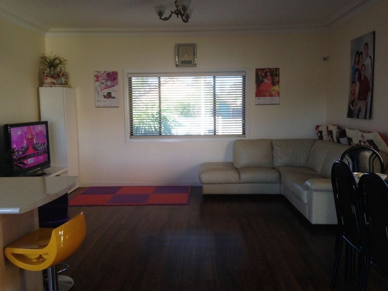 54 Earl Street, Canley Heights NSW 2166