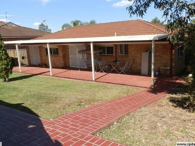 9 Kinghorne Road, Bonnyrigg Heights NSW 2177