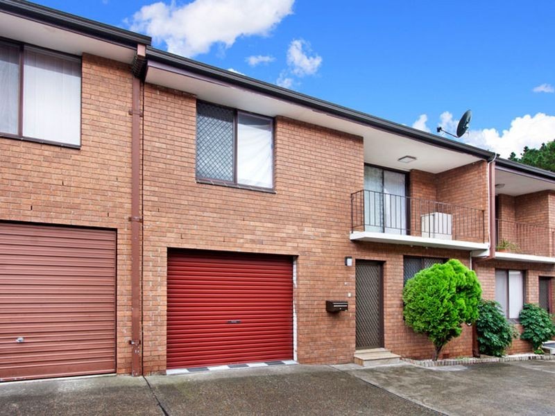 3/32 Railway Parade, Fairfield NSW 2165