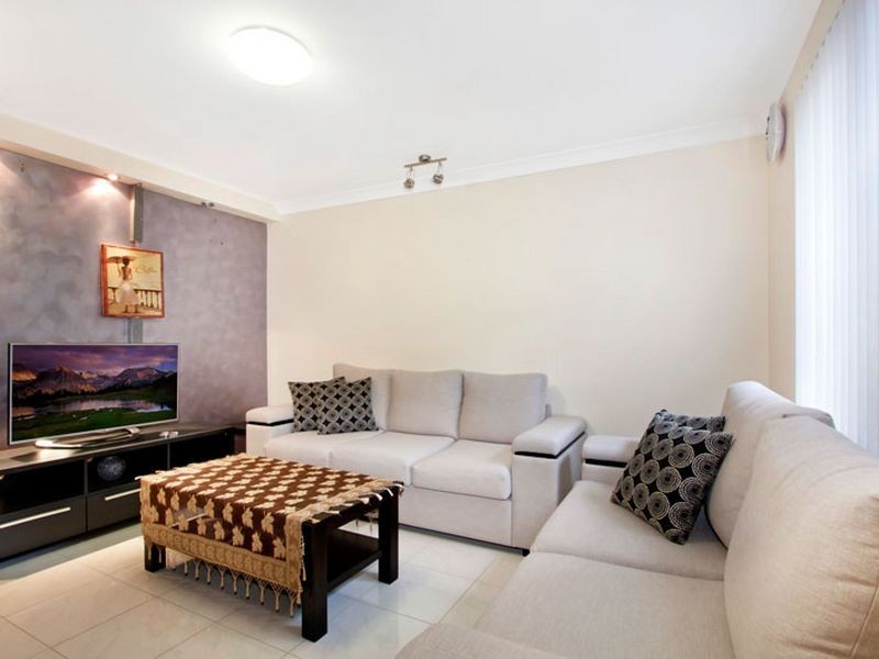 3/32 Railway Parade, Fairfield NSW 2165