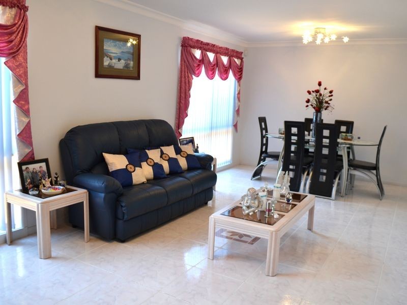 St Johns Park NSW 2176