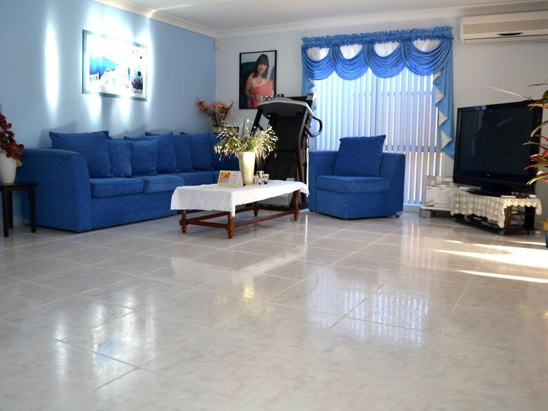 St Johns Park NSW 2176