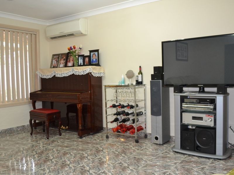 25 Government road, Hinchinbrook NSW 2168