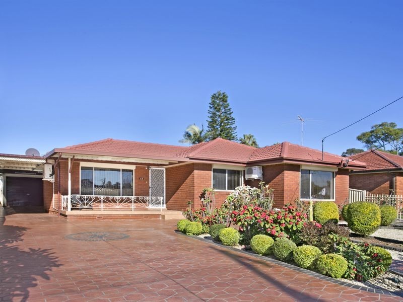 28 Ainslie Street, Fairfield West NSW 2165